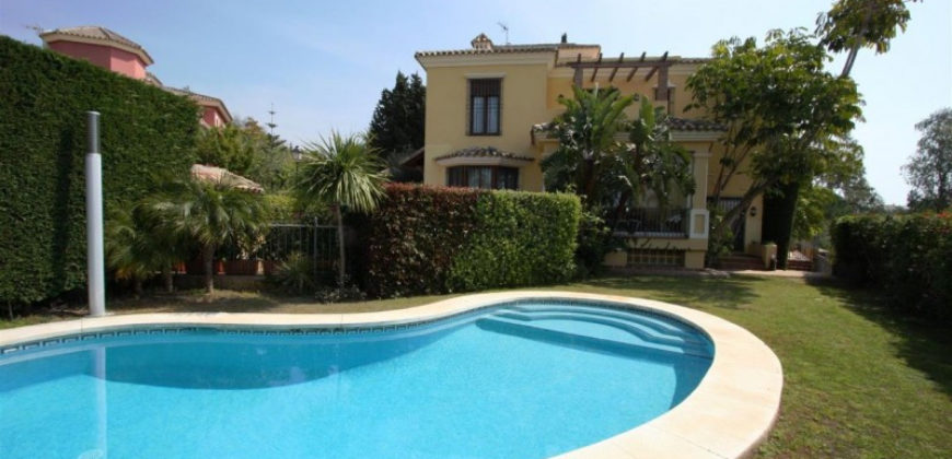 GCROR2203067 – Villa en Independiente-Málaga