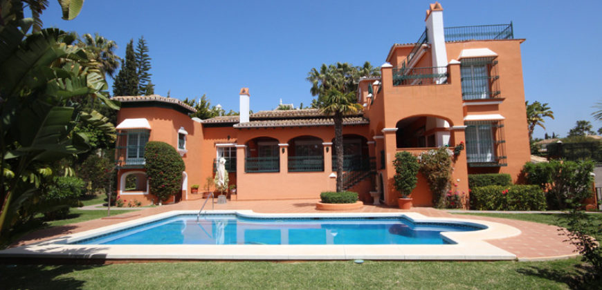 GCROR2207891 – Villa en Independiente-Málaga