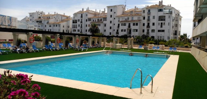 GCROR2214236 – Apartamento en Planta Media-Málaga