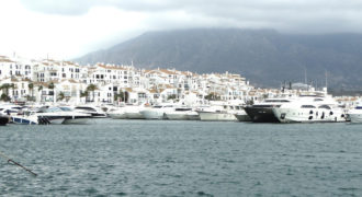 GCROR2386034 – Comercial en Tienda-Málaga