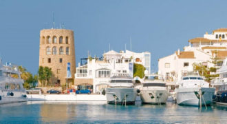 Comercial Amarre en Puerto Banús – Málaga – GCROR3673241