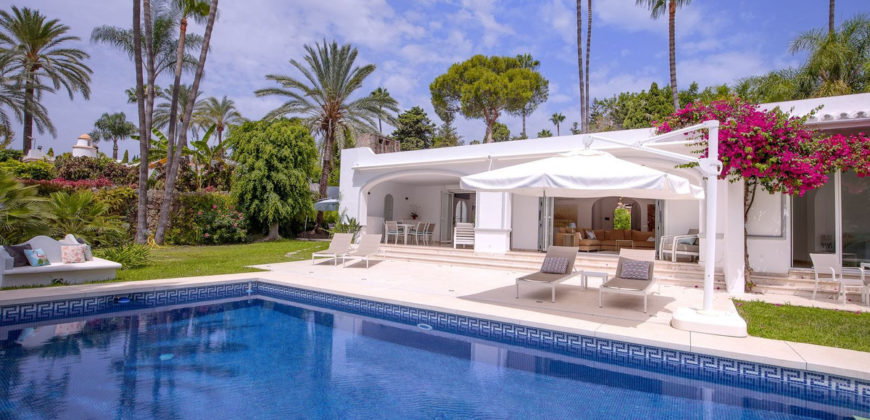 GCROR4381234 – Villa en Independiente-Málaga