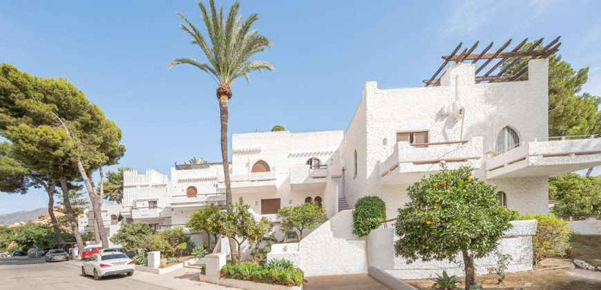 Unifamiliar Adosada en Marbella – Málaga – GCROR4171471