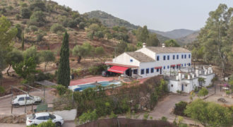 Comercial Hotel en Guaro – Málaga – GCROR2102066