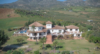 Villa Independiente en Casarabonela – Málaga – GCROR3619091