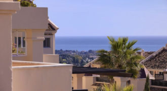 Apartamento Planta Media en Nueva Andalucía – Málaga – GCROR4309882