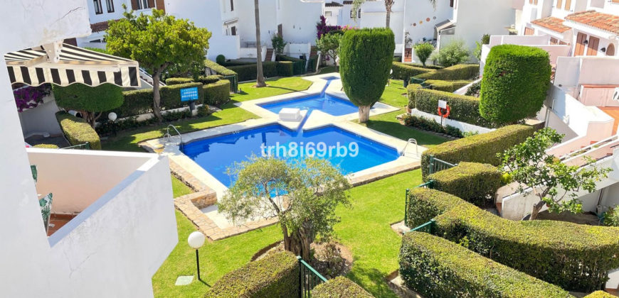 Unifamiliar Adosada en Estepona – Málaga – GCROR4329676