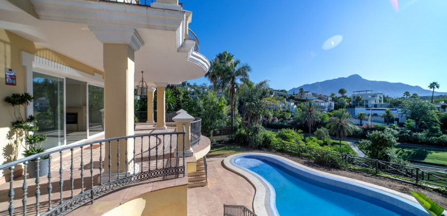 Villa Independiente en La Quinta – Málaga – GCROR4080751