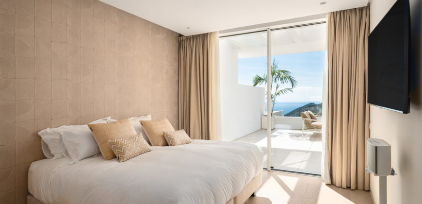Ático duplex de lujo en Ojén – Marbella